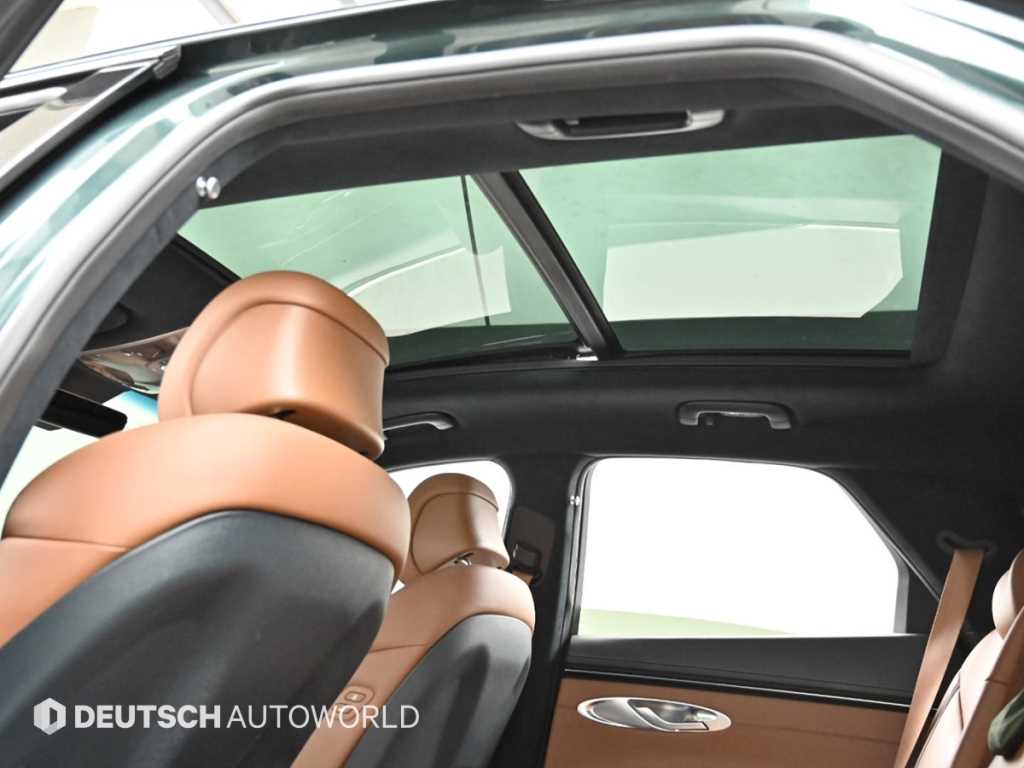 Genesis GV70 2021 Verde - Importación desde Corea - HF Imports Iquique - Foto 18