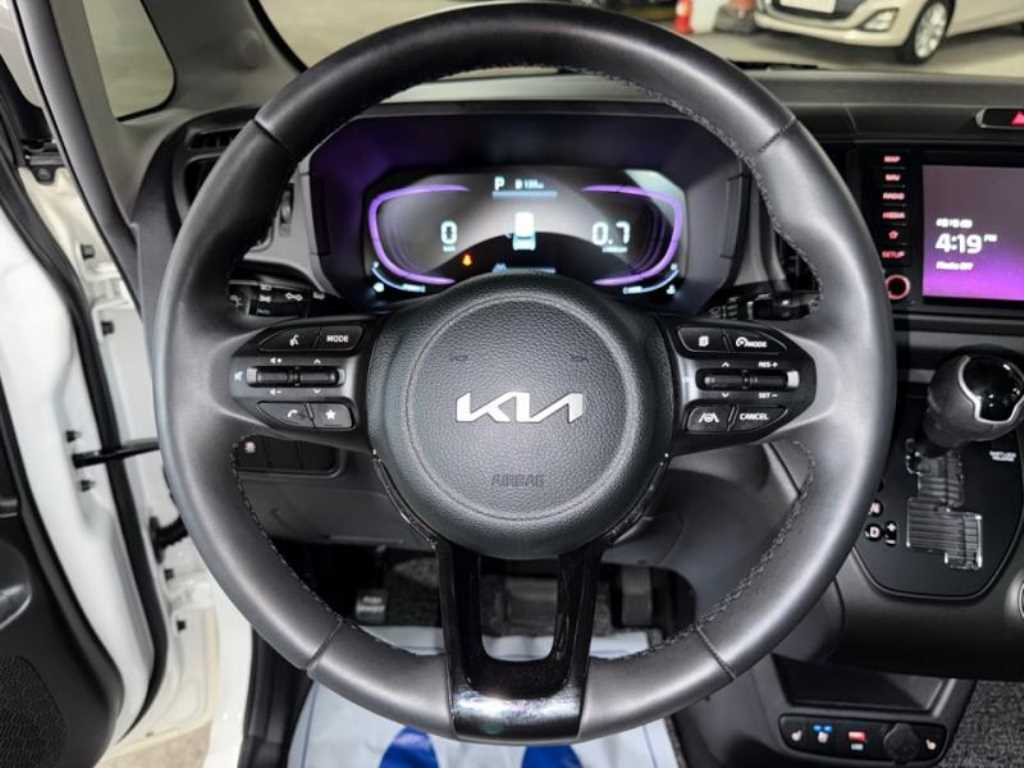 KIA Ray - Vista 8