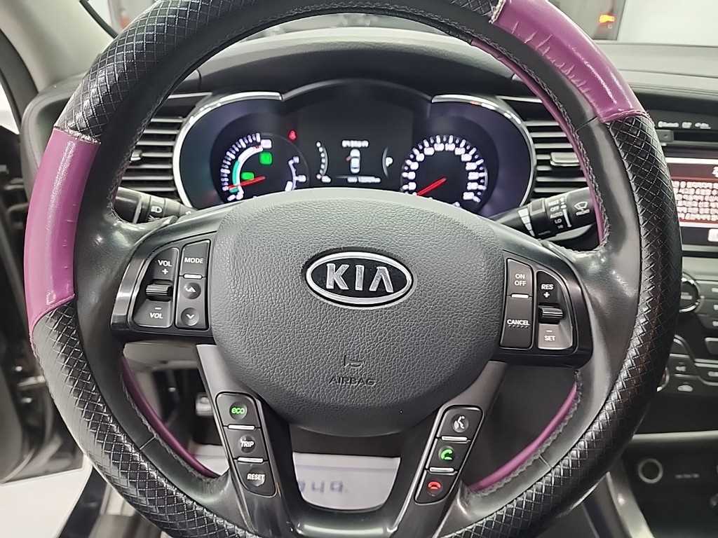 KIA K5 - Vista 9