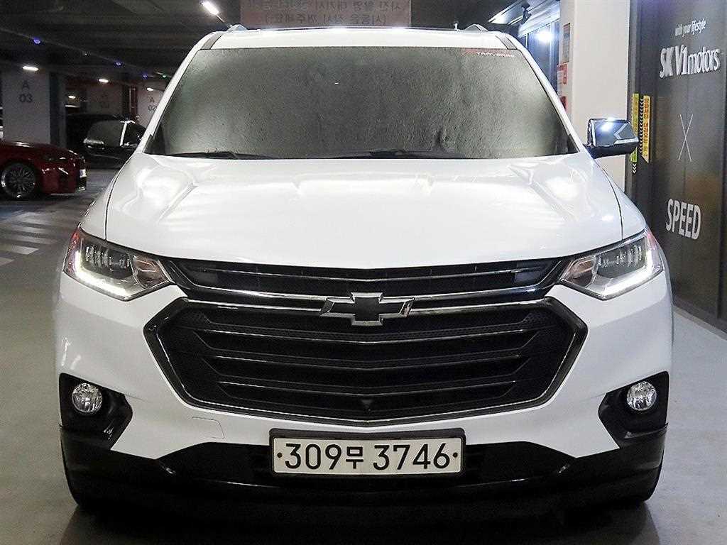 Chevrolet Travers - Vista 2
