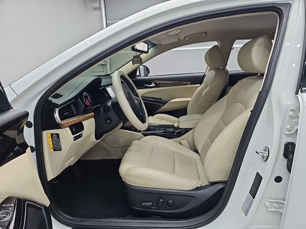 KIA K7 - Vista 11