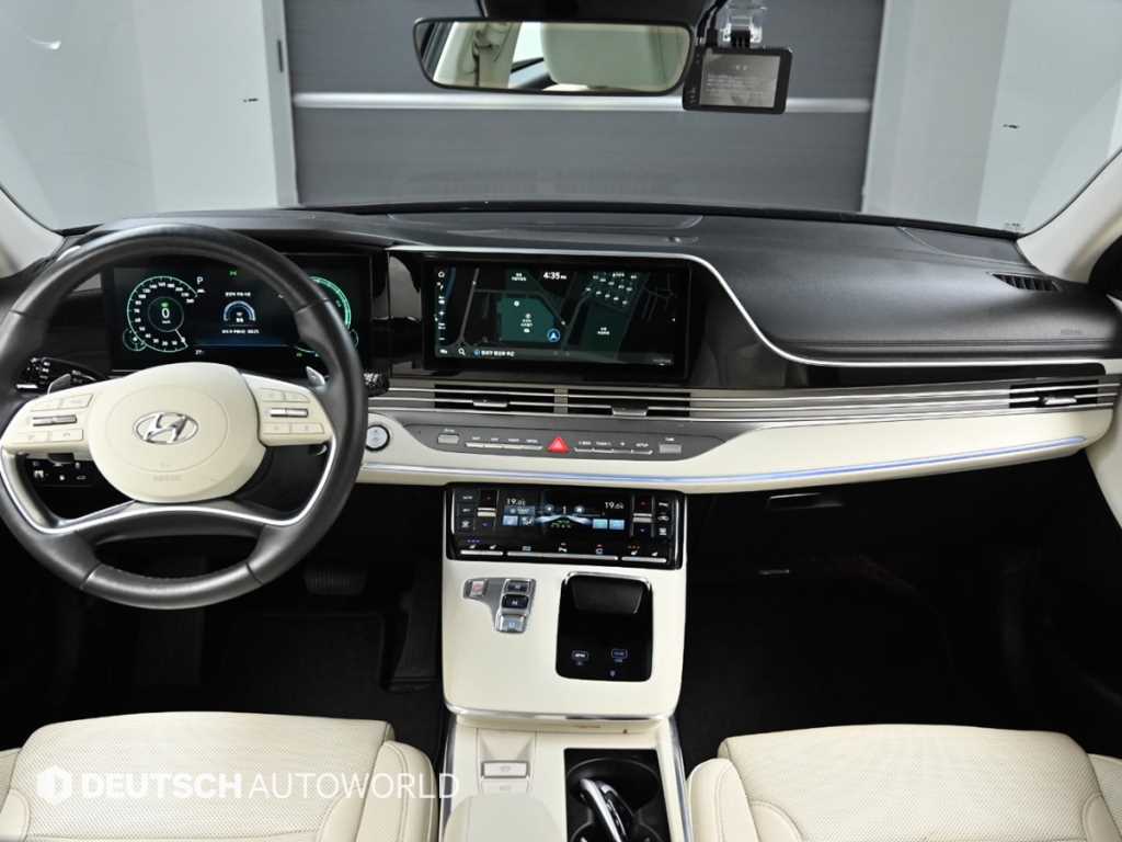 HYUNDAI Grandeur - Vista 8