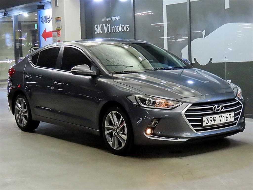 HYUNDAI Avante 2018 Gris - Importación desde Corea - HF Imports Iquique - Foto 1