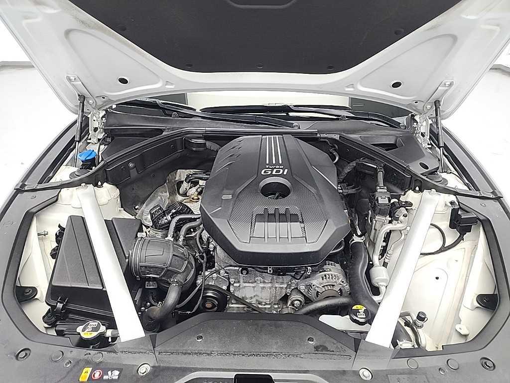 Genesis G70 - Vista 5