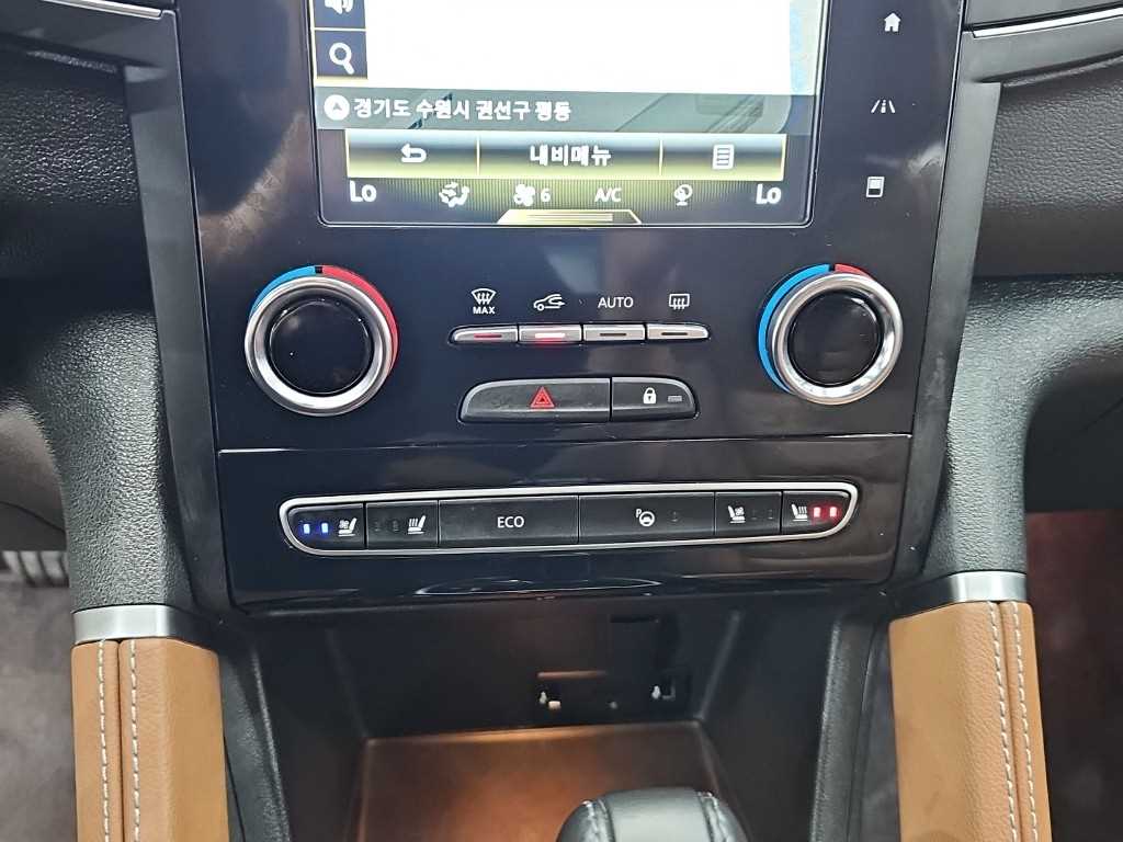 SAMSUNG QM6 - Vista 10