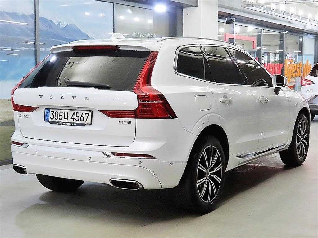 Volvo XC60 - Vista 4