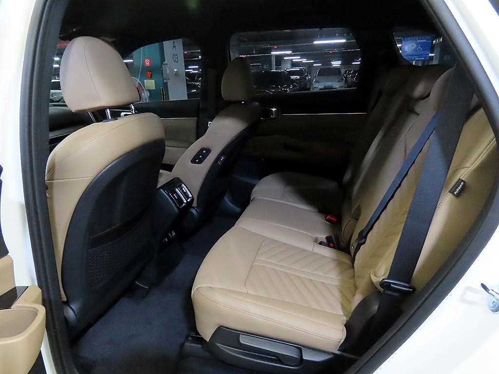 KIA Sorento - Vista 7