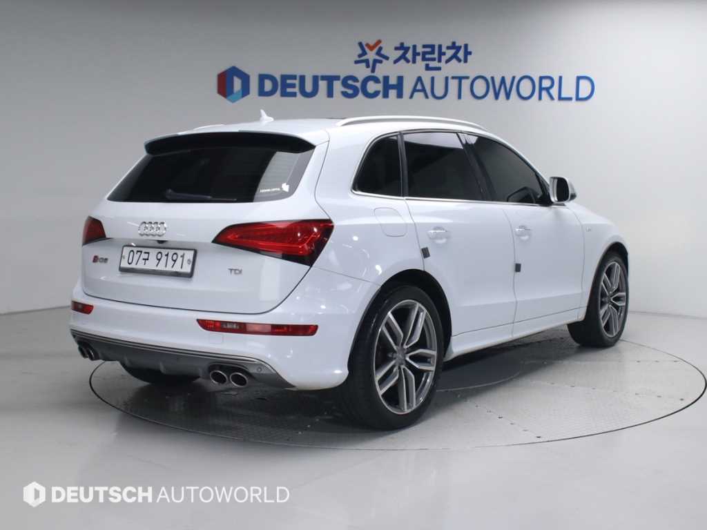 Audi SQ5 - Vista 2