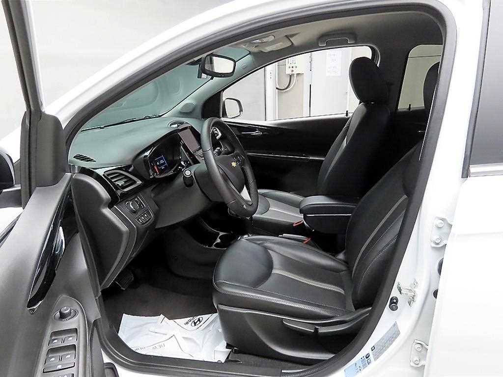 Chevrolet Spark - Vista 5