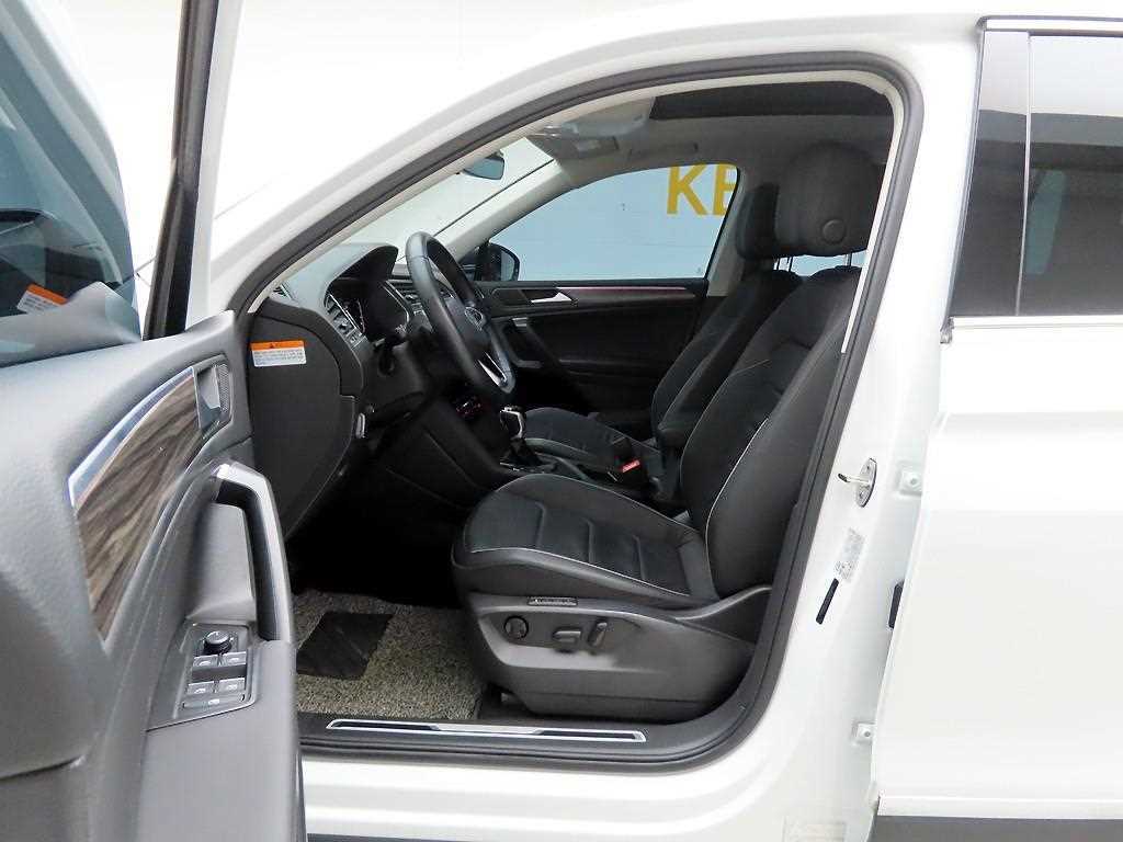 Volkswagen Tiguan 2023 Blanco - Importación desde Corea - HF Imports Iquique - Foto 14