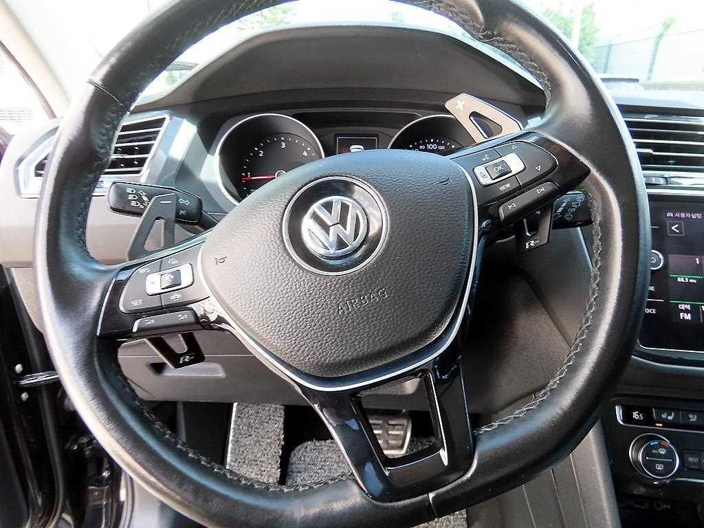 Volkswagen Tiguan - Vista 8