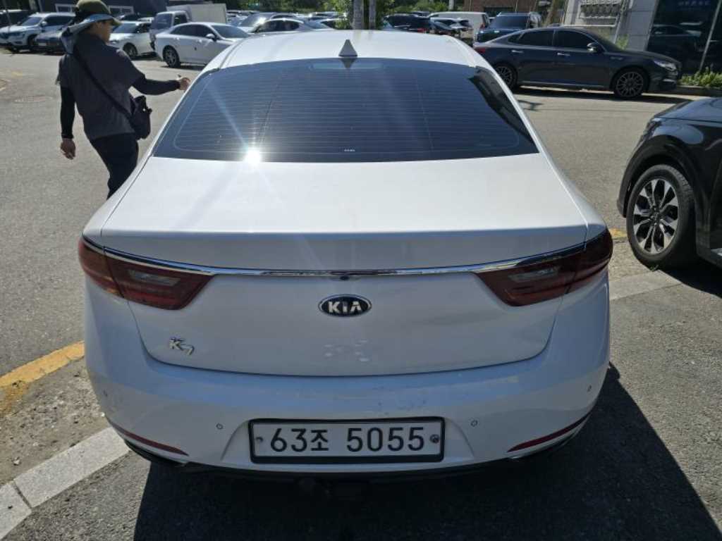 KIA K7 - Vista 3