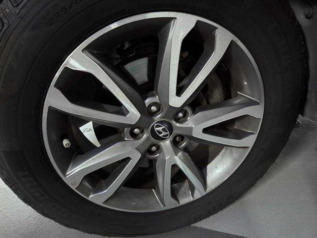 HYUNDAI Santa Fe - Vista 5