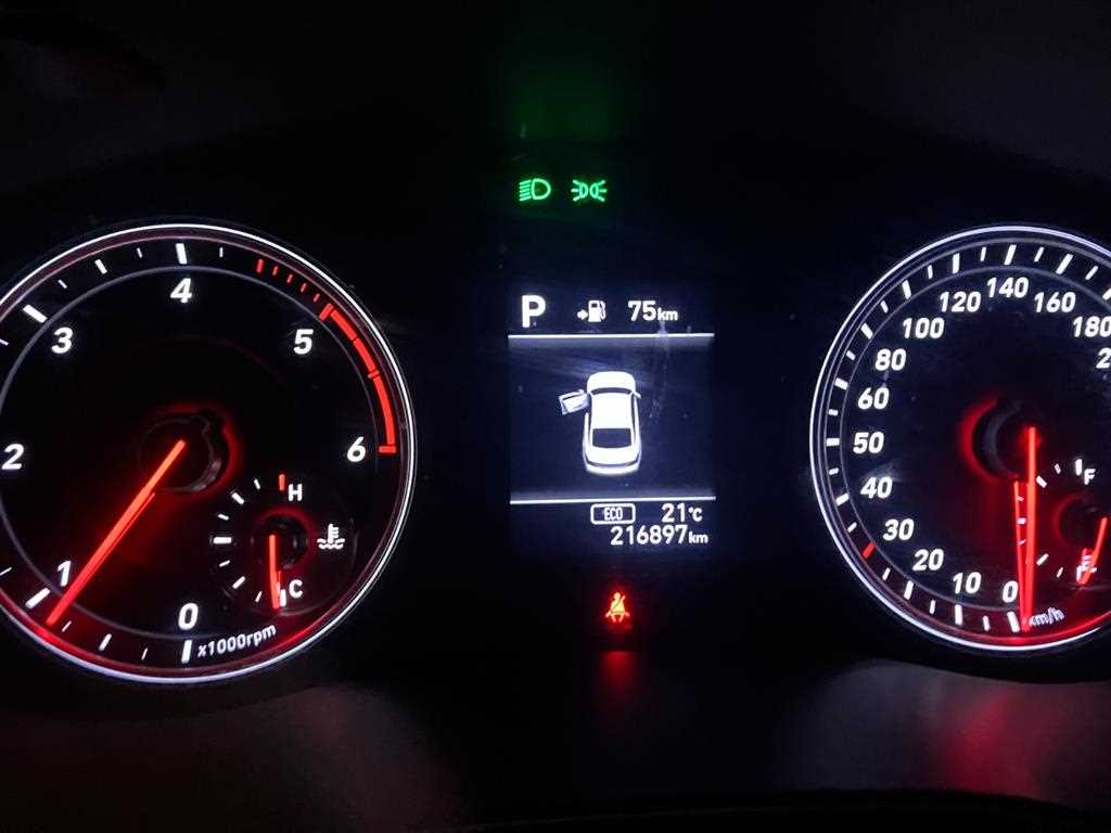 Genesis G70 - Vista 3
