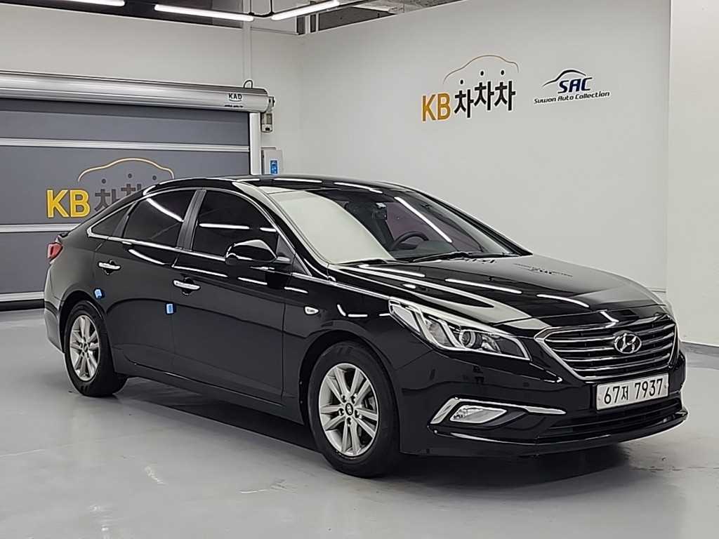 HYUNDAI Sonata - Vista 4
