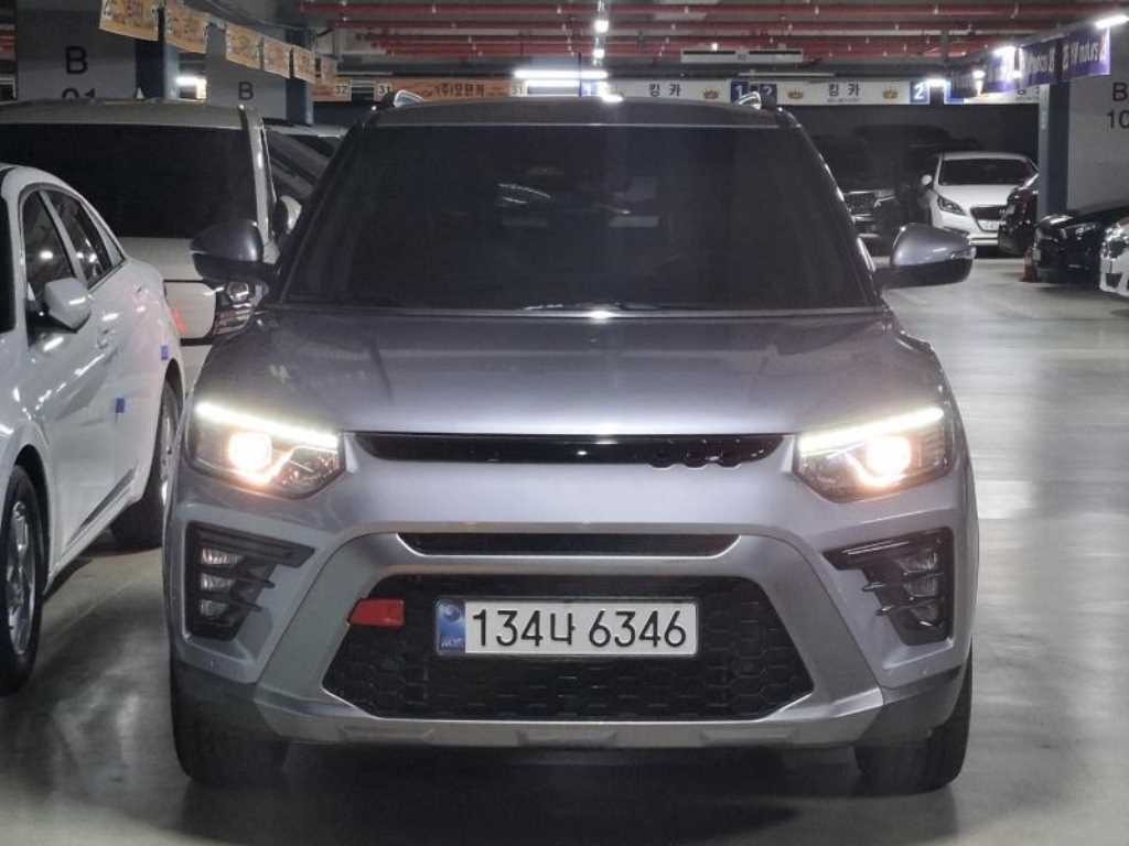 Ssangyong Tivoli - Vista 3