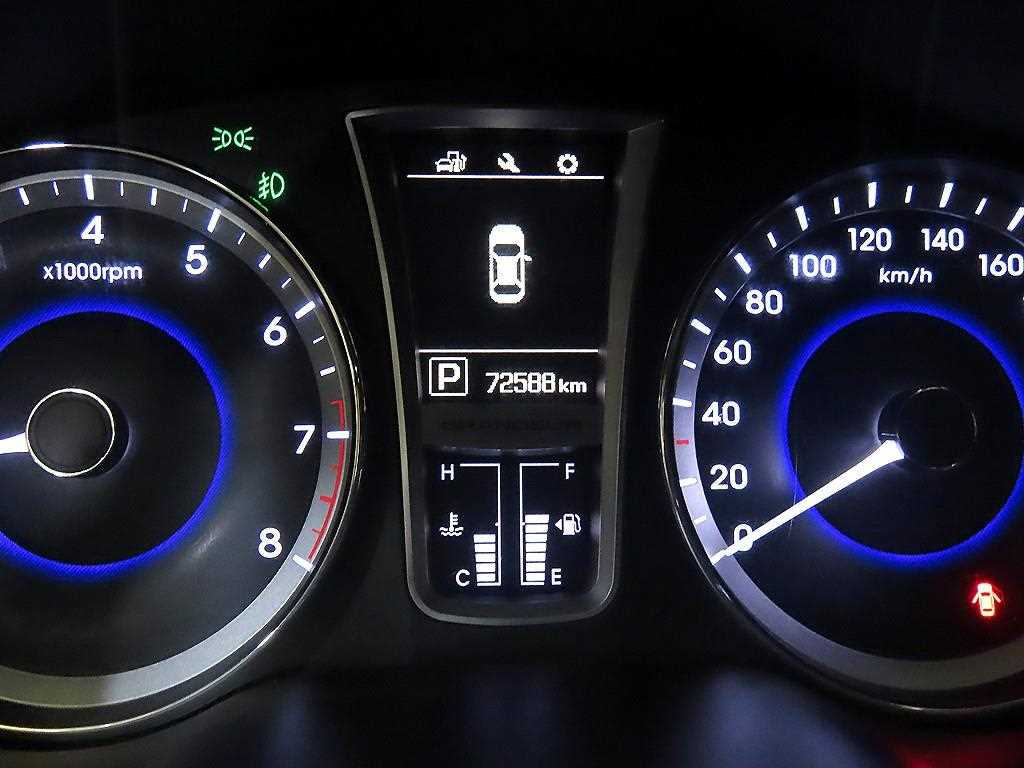 HYUNDAI Grandeur - Vista 9