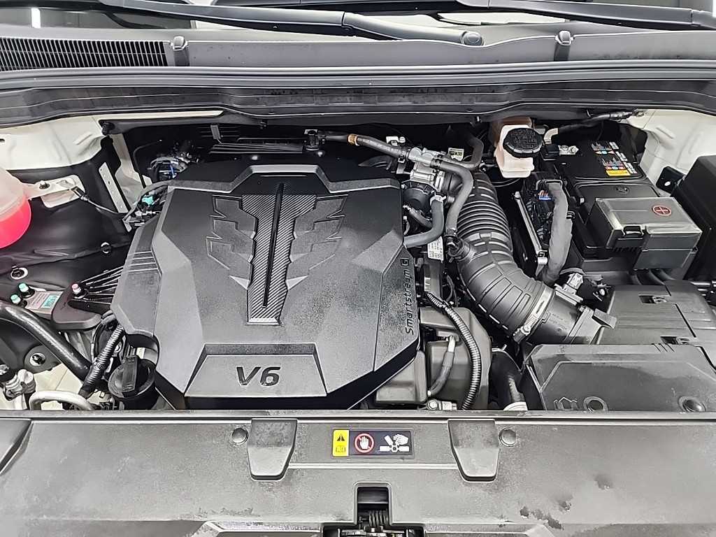 KIA Carnival - Vista 5