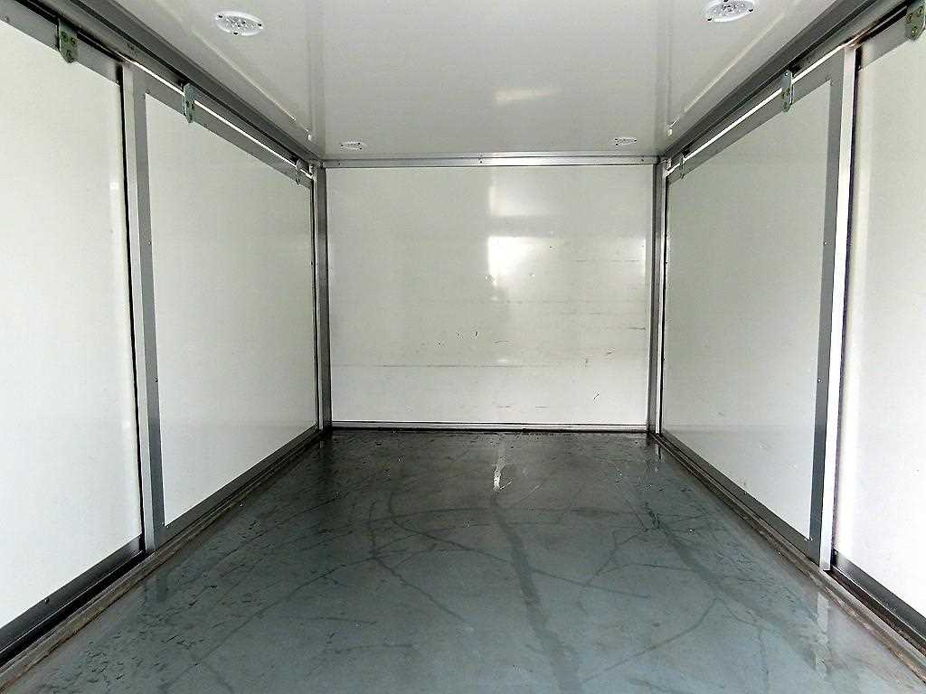 Small Truck Normal Box(Low Deck) - Vista 5