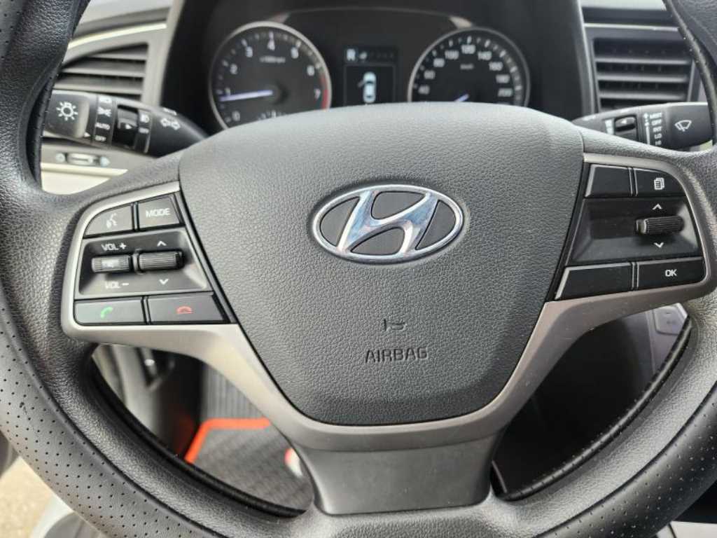 HYUNDAI Avante 2018 - Importación desde Corea - HF Imports Iquique - Foto 20