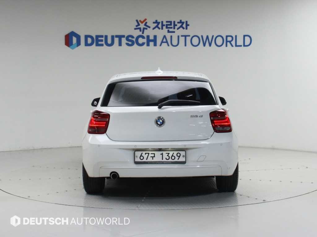 BMW 1 series - Vista 4