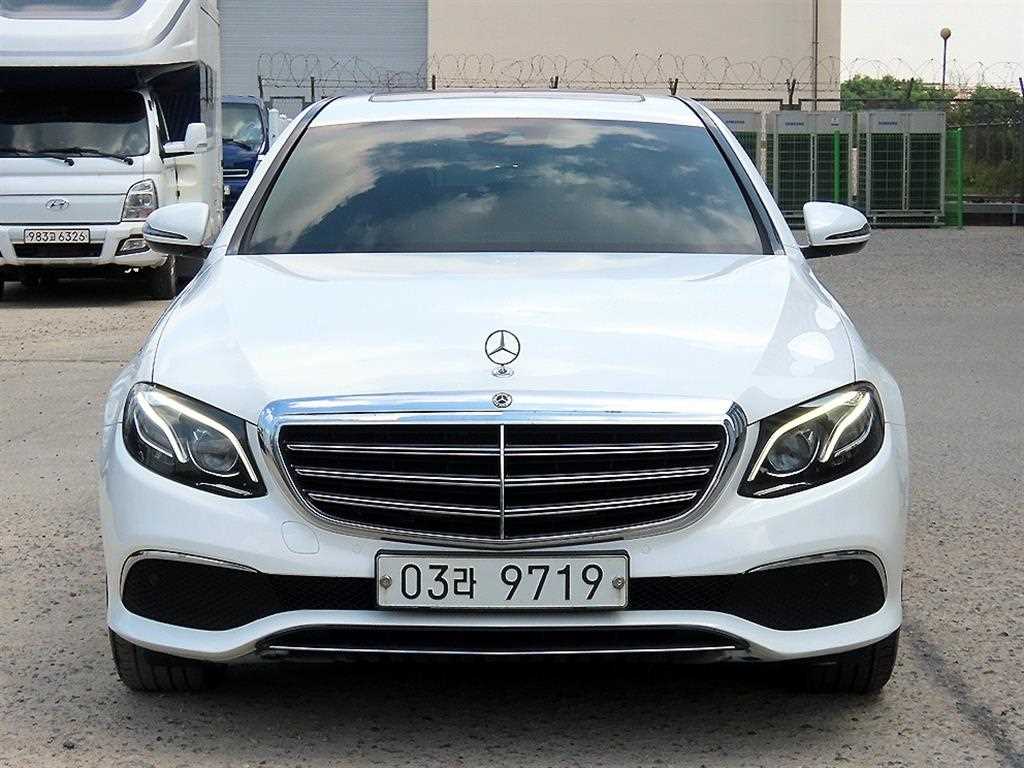 Mercedes Benz E class 2019 - Importación desde Corea - HF Imports Iquique - Foto 1