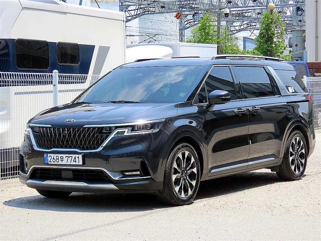 KIA Carnival 2021 Gris - Importación desde Corea - HF Imports Iquique - Foto 1