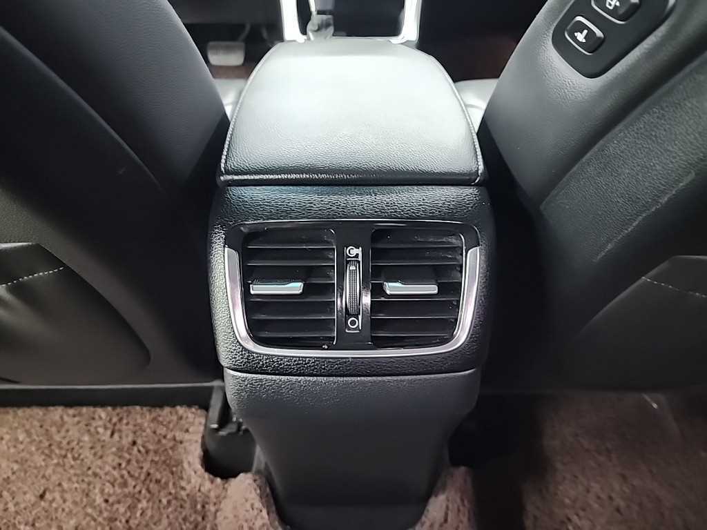 HYUNDAI Grandeur 2018 Negro - Importación desde Corea - HF Imports Iquique - Foto 13