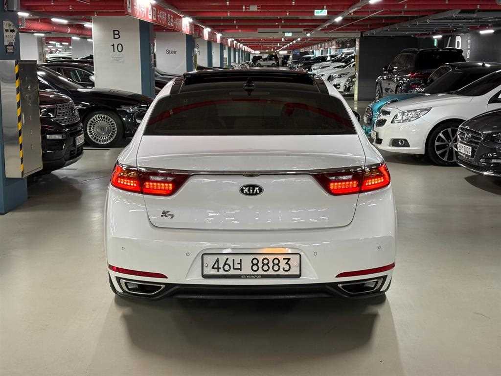 KIA K7 - Vista 4