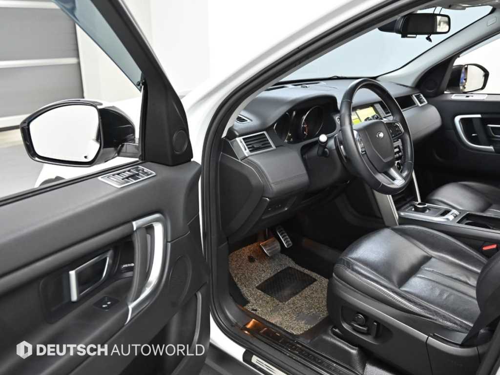 Land Rover Discovery Sports - Vista 11