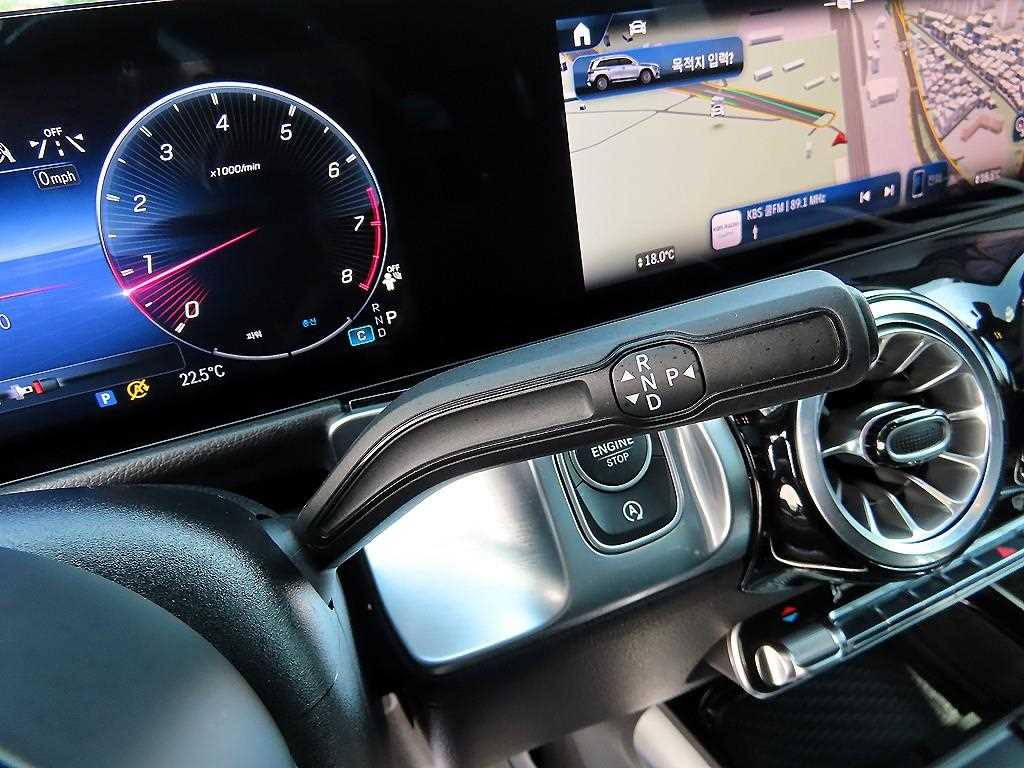 Mercedes Benz GLB Class - Vista 10