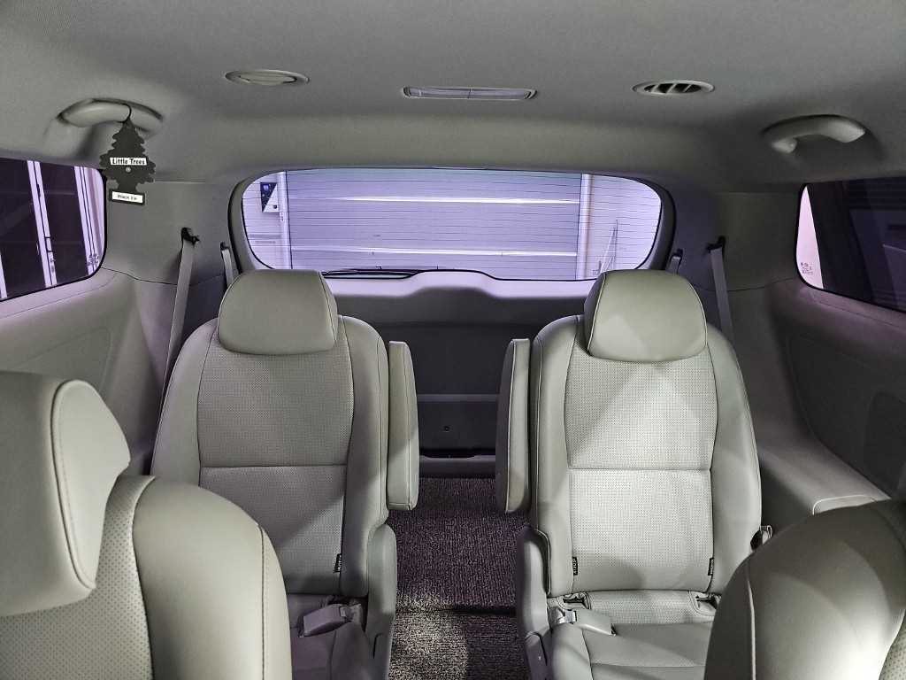 KIA Carnival 2017 Plateado - Importación desde Corea - HF Imports Iquique - Foto 15