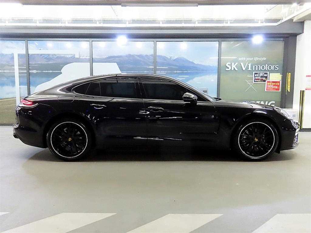 Porsche Panamera - Vista 3