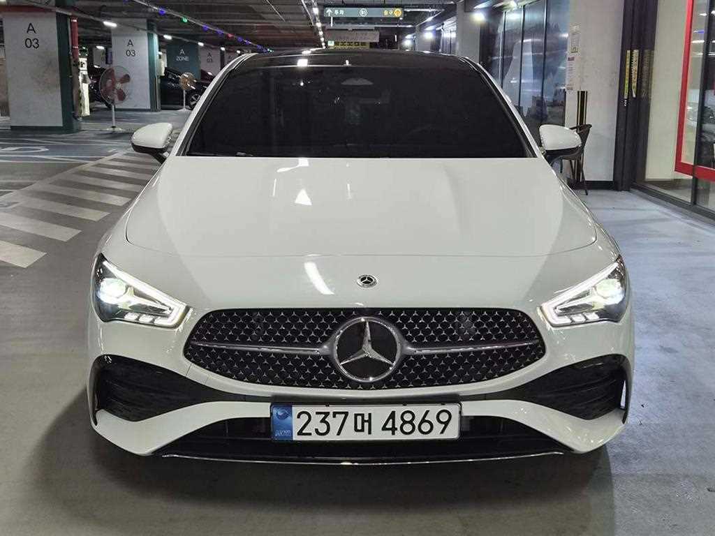 Mercedes Benz CLA Class - Vista 2