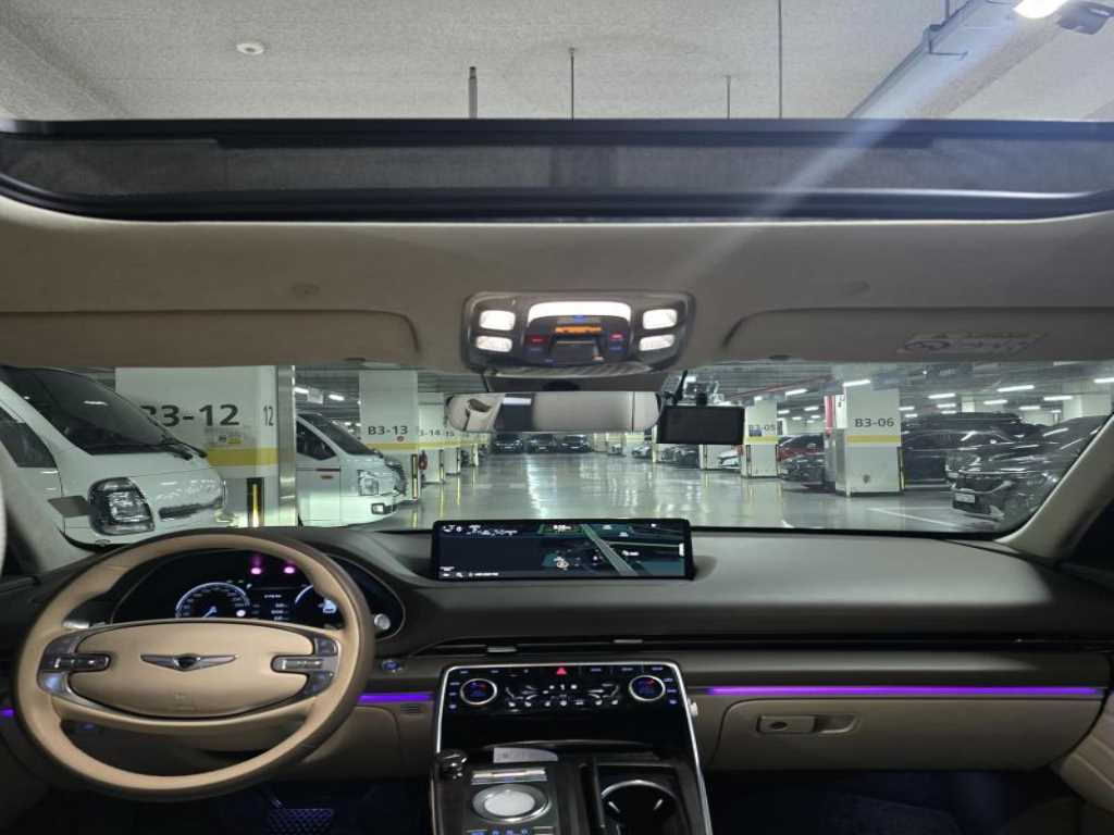 Genesis GV80 - Vista 6