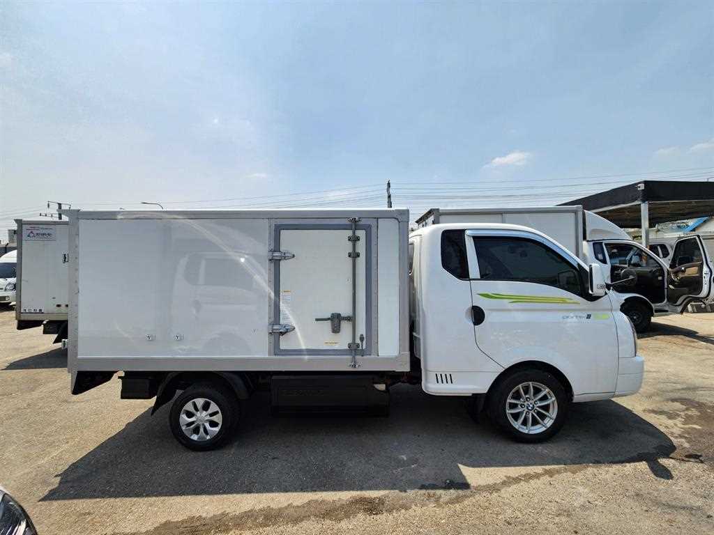 Small Truck Normal Box(Low Deck) - Vista 5