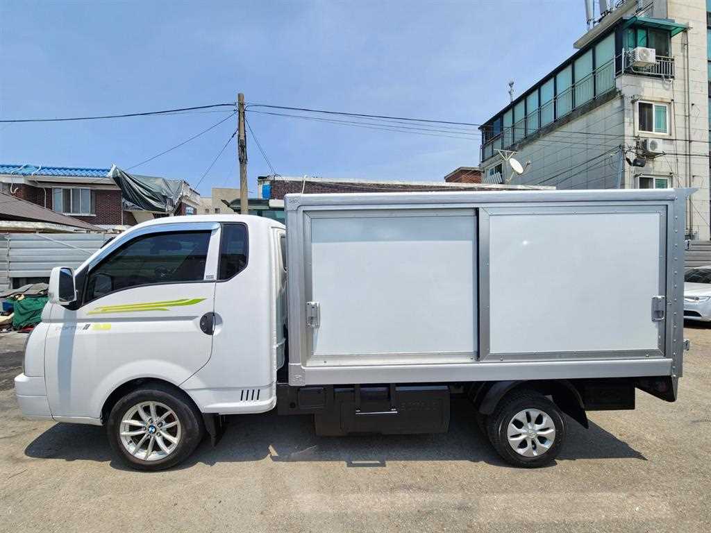 Small Truck Normal Box(Low Deck) - Vista 3
