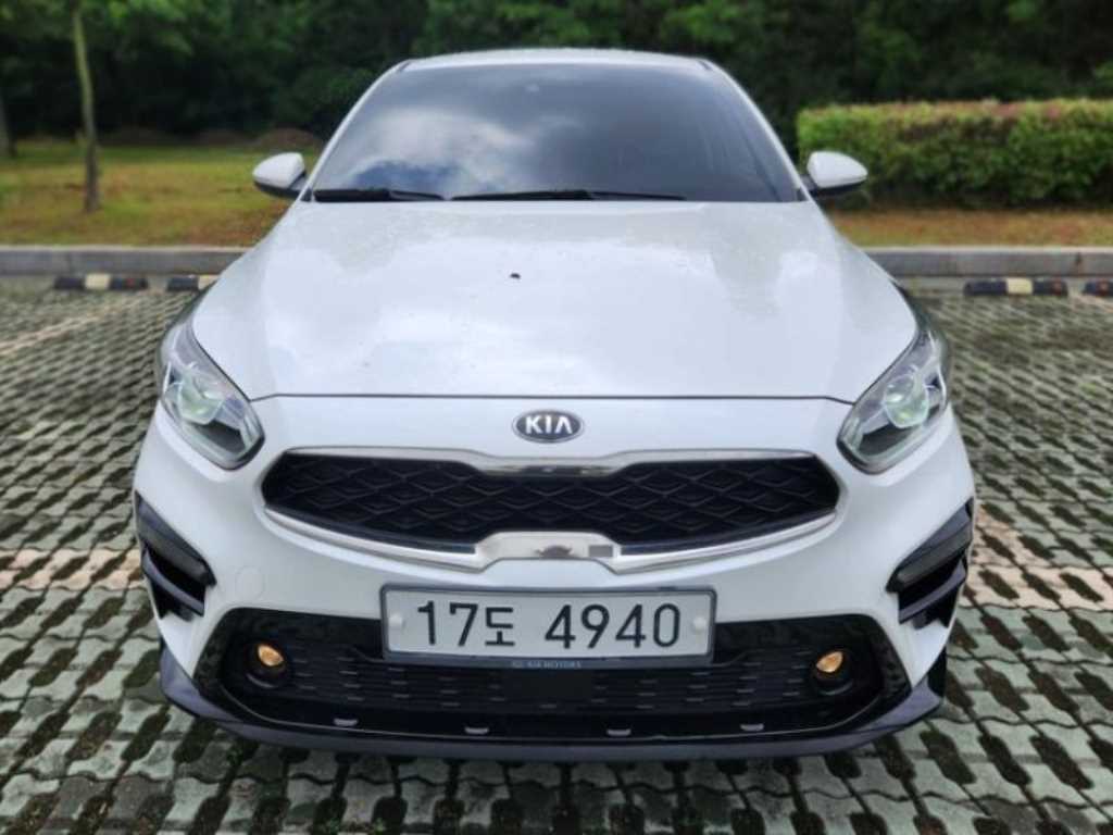 KIA K3 2019 Blanco - Importación desde Corea - HF Imports Iquique - Foto 1