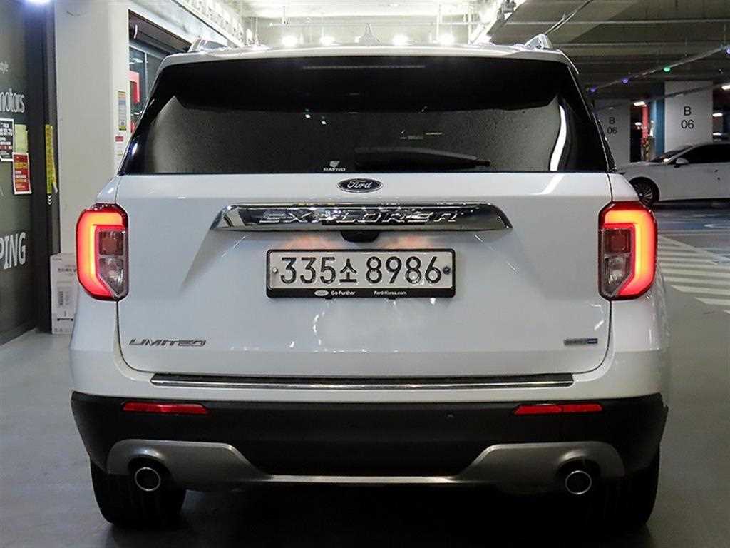 Ford Explorer - Vista 5