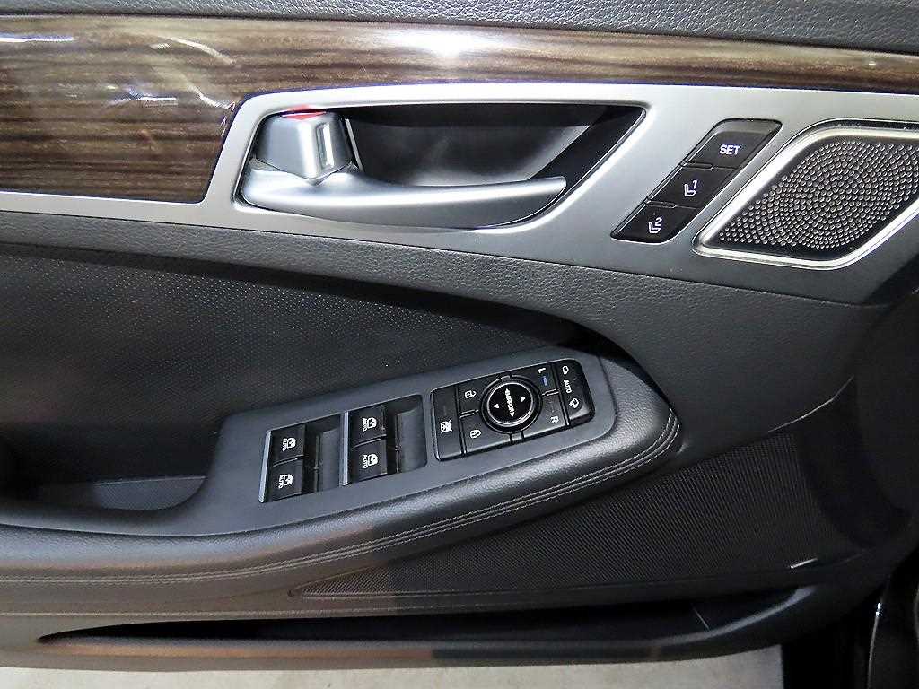 Genesis G80 2019 Negro - Importación desde Corea - HF Imports Iquique - Foto 13