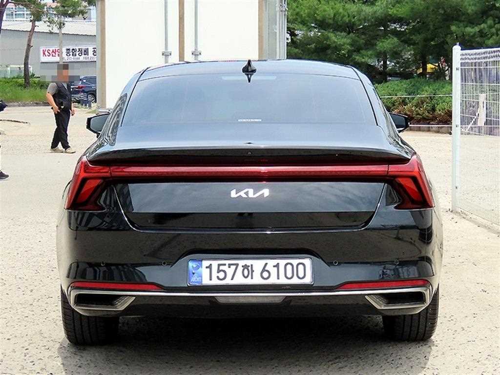KIA K8 - Vista 4