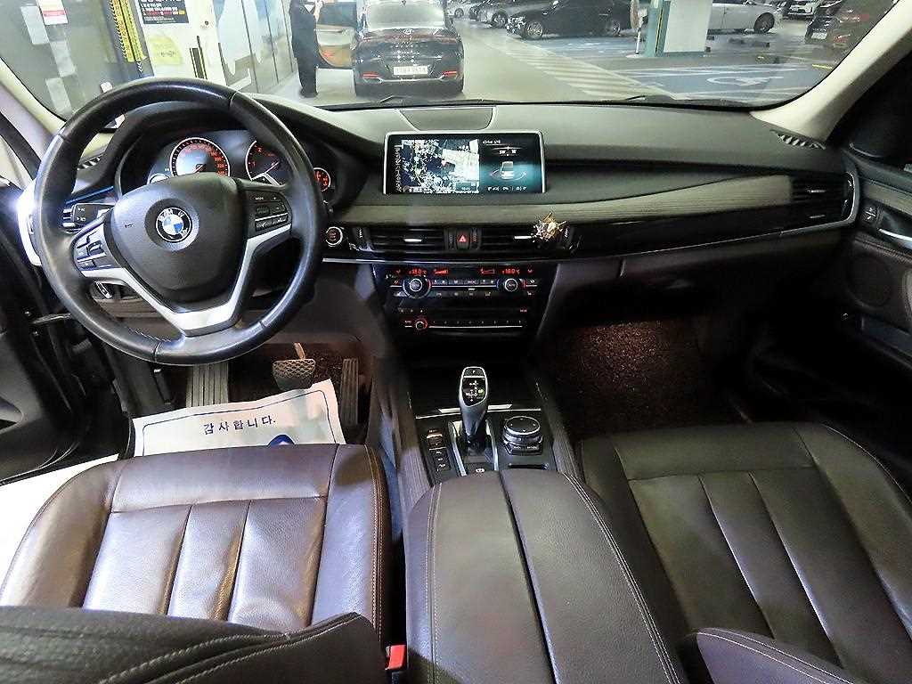 BMW X5 - Vista 10