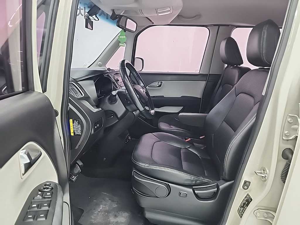 KIA Ray - Vista 11