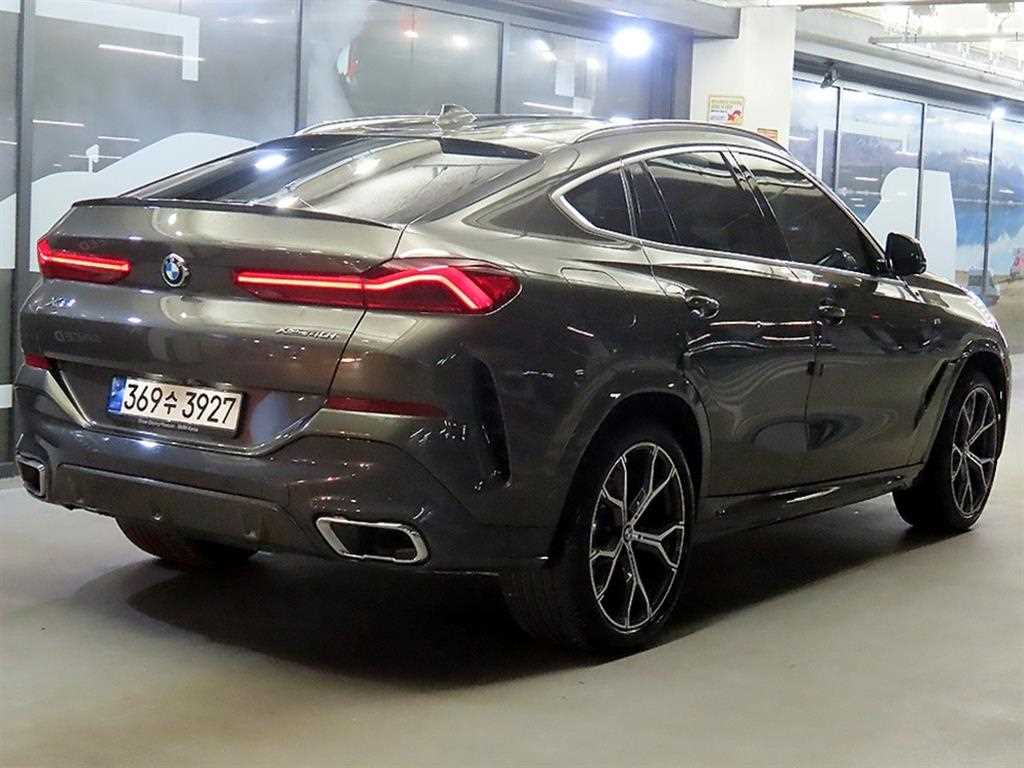 BMW X6 - Vista 4