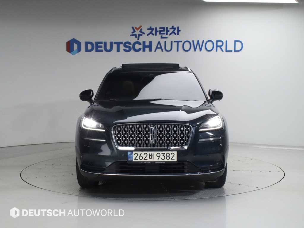Lincoln Corsair - Vista 3