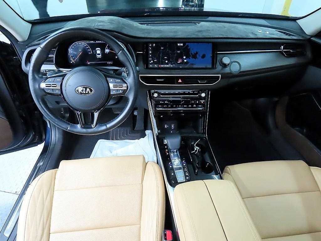 KIA K7 - Vista 7