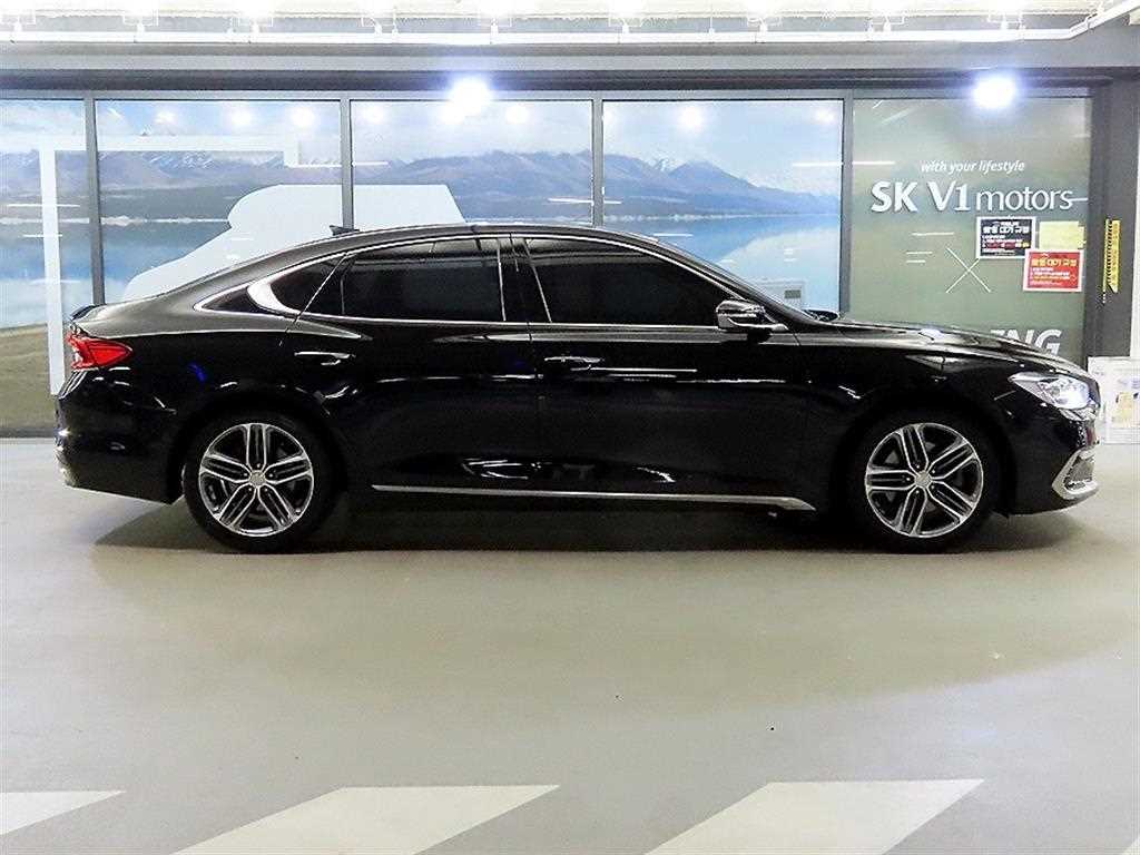 HYUNDAI Grandeur - Vista 3