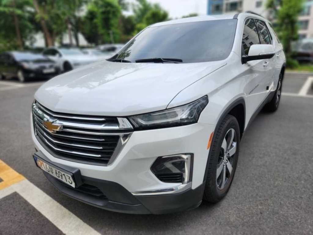 Chevrolet Travers - Vista 2
