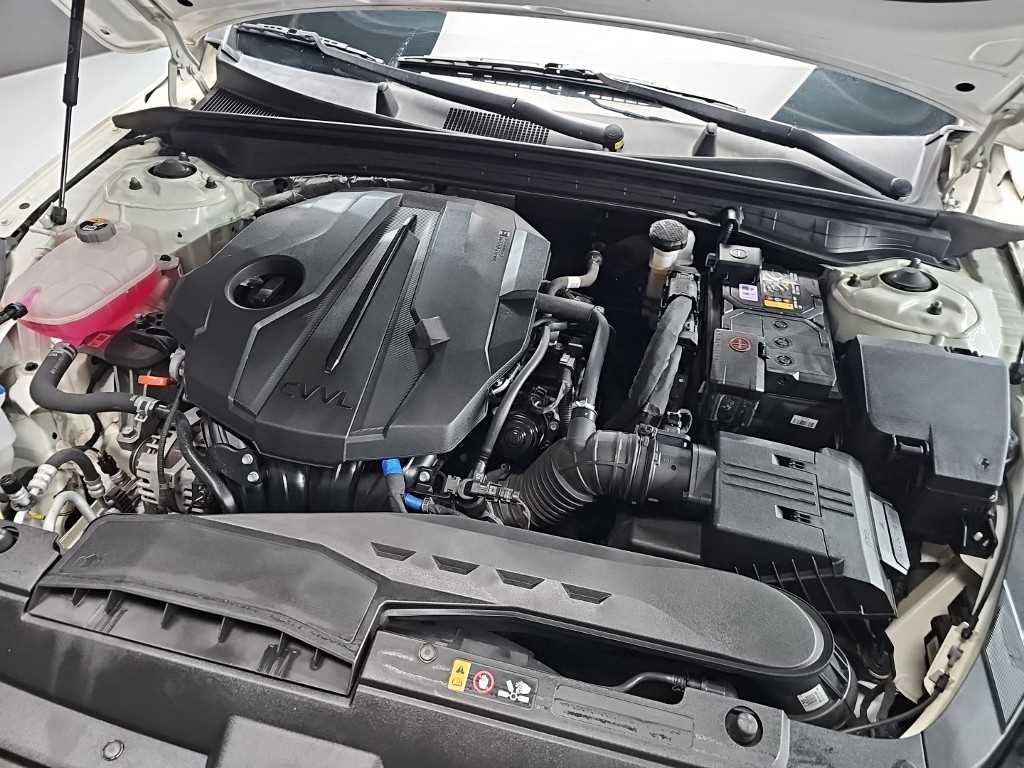 KIA K5 - Vista 5