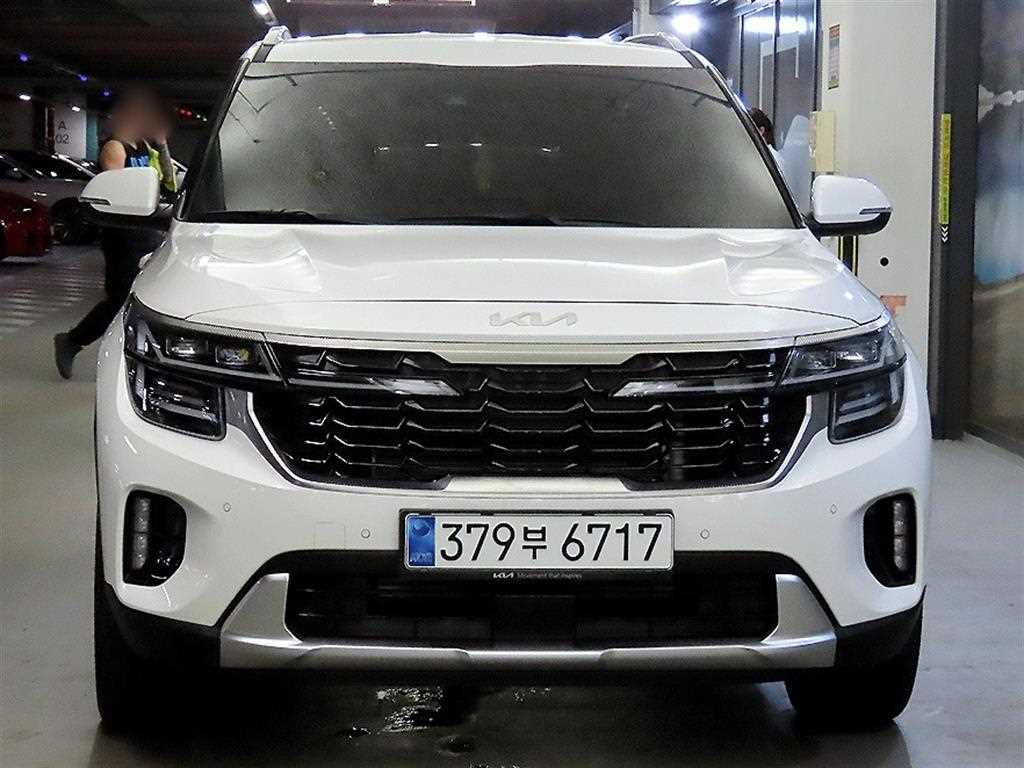 KIA Seltos - Vista 2